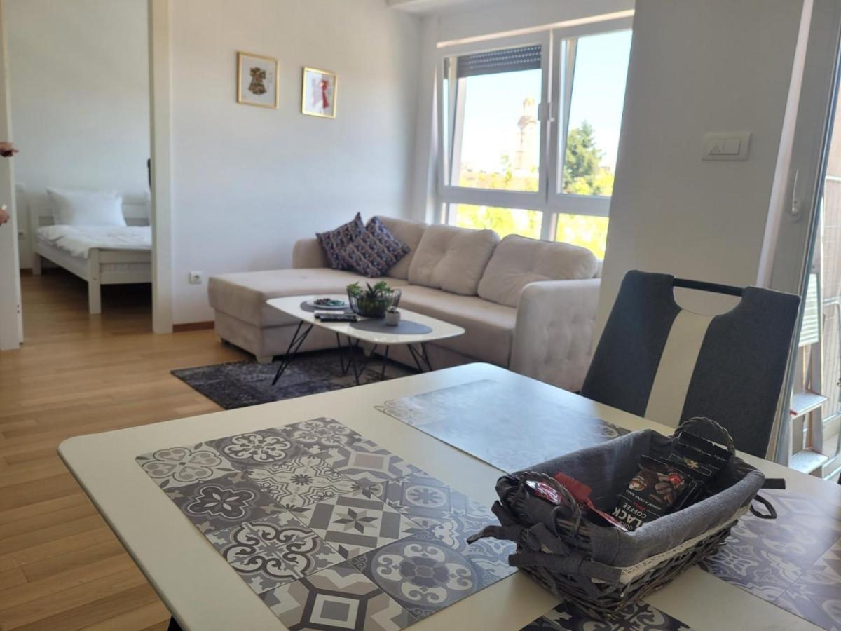 Apartmani Kastel Banja Luka Extérieur photo
